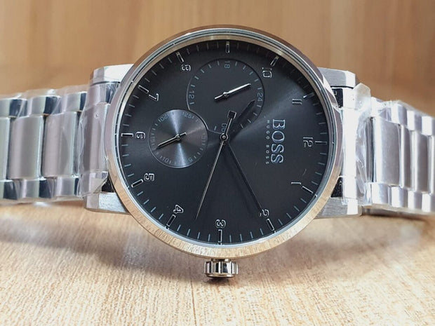 Hugo Boss Men’s Analog Stainless Steel Grey Dial 42mm Watch 1513596